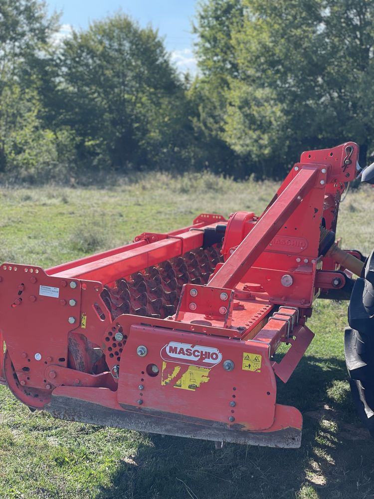 Grapă rotativă Maschio Dominator DM 300