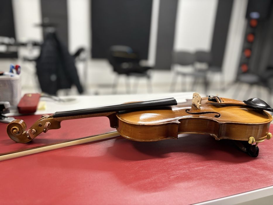 Vioara copie Stradivarius din anul 1713