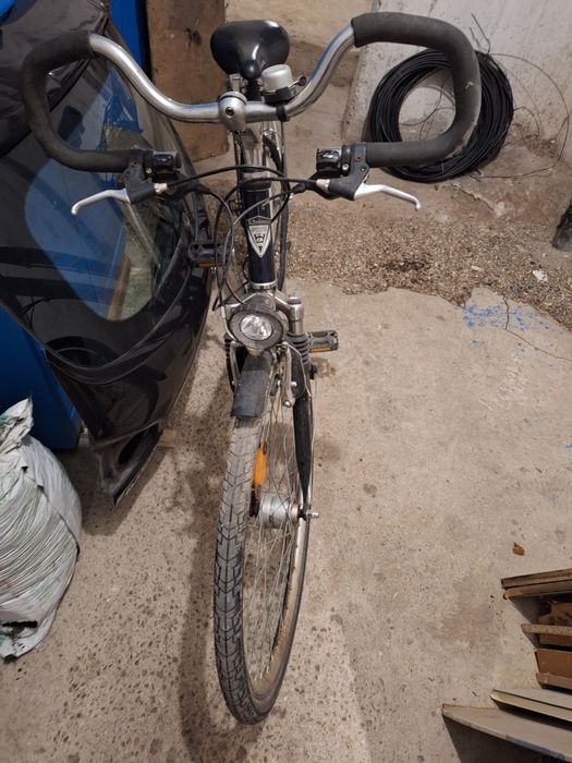 Vand bicicleta cu cadru dama