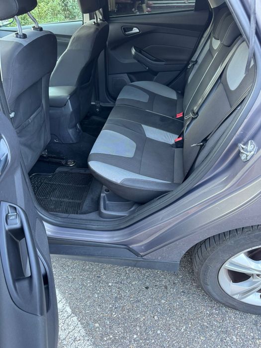 Vând sau schimb cu ford kuga + diferență