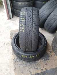 2 Anvelope Pirelli 225 40 R19 M/S iarnă  Stare perfectă DOT 0419