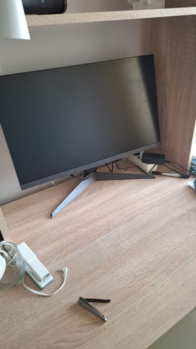 Monitor lg ultra gear 180hz 1080p 60 cm
