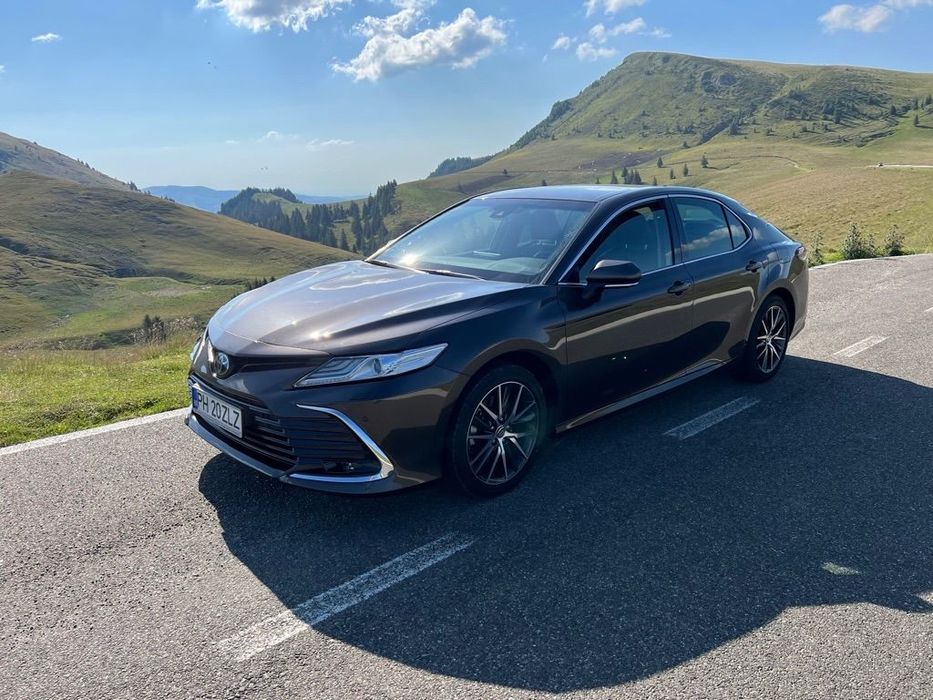 Toyota Camry Toyota Camry 2.5 Hybrid, Dynamic, model facelift, primul proprietar