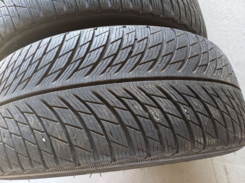 225 50 18 Anvelope Michelin