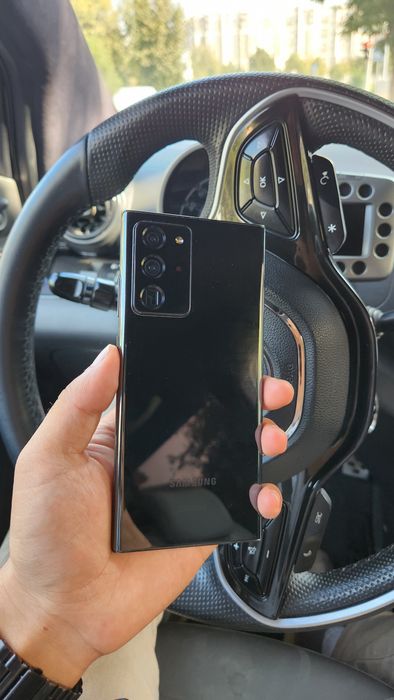 Samsung note 20 Ultra sotiladi srochna