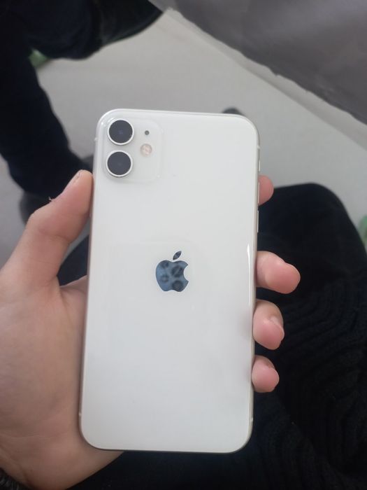 iPhone 11       64 Gb