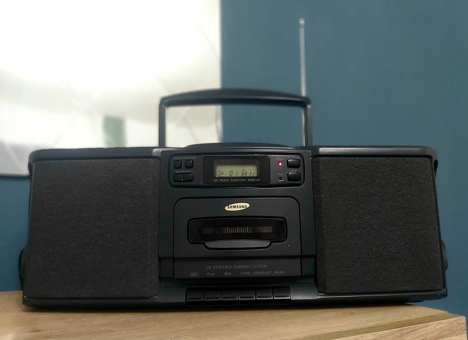 Boombox Retro Samsung RCD-835 N - Impecabil, Funcționare 100%