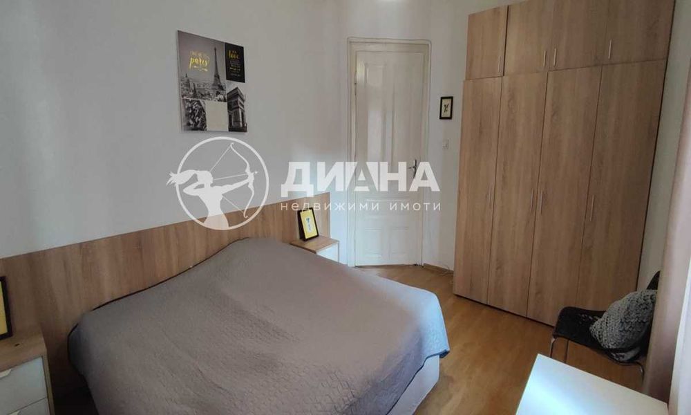 Продава се Двустаен апартамент в Пловдив, Център - 70 кв.м за 1829 €/кв.м - Снимка #2