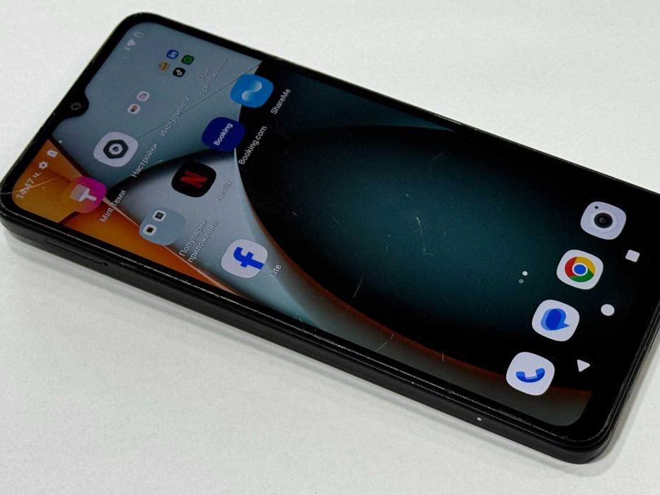 Xiaomi Redmi A3 64GB 3GB RAM Dual / пукнат дисплей