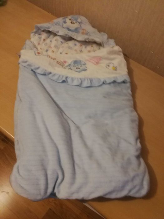 Продам детский конверт на выписку