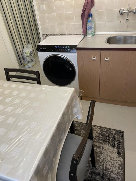 Дава се под наем Тристаен апартамент в Пловдив, Христо Смирненски - 75 кв.м за 420 € - Снимка #2