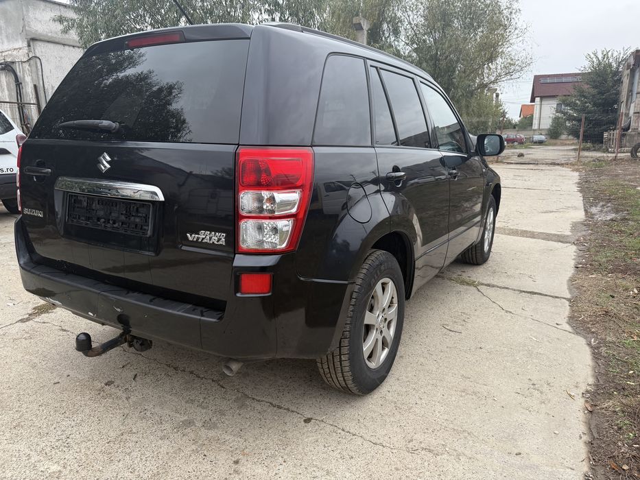 Suzuki Grand Vitara X30 // 4x4 // 2012 // Euro 5