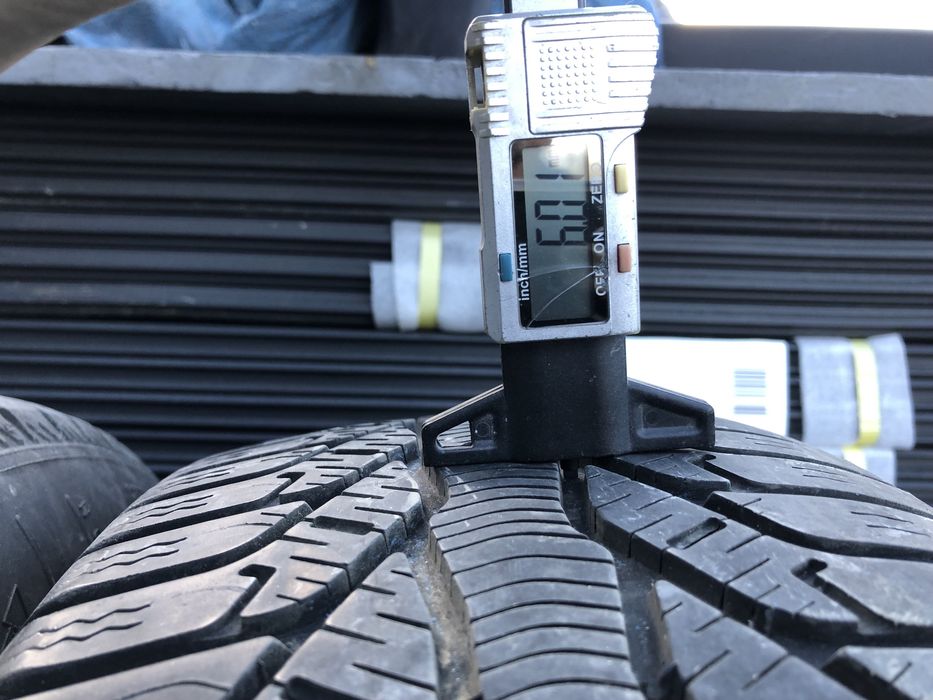 Jante BMW originale 15 cu anvelope iarna 205 65 R15 profil 6 mm