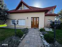 Casa de vanzare cu garaj Beverly Hills Sanmartin - teren 1450 mp