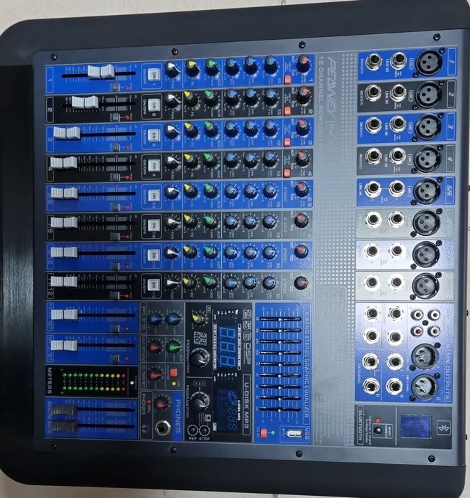 Активный микшерный пульт