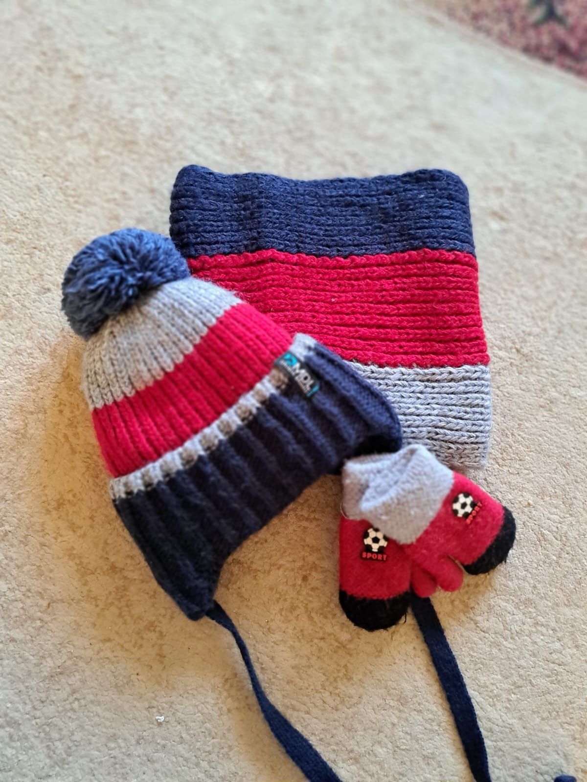Детский набор шапка+шарф+варежки Россия