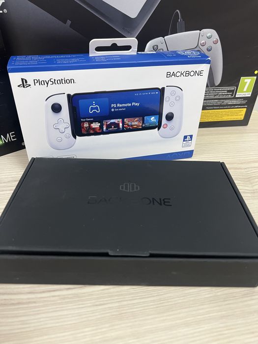 Backbone playstation 4-5 cu adaptor lightning
