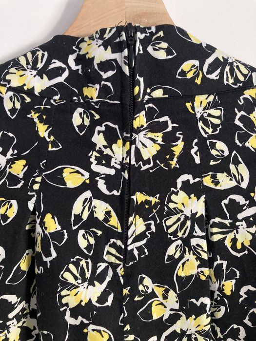 Fusta inflorata Orsay