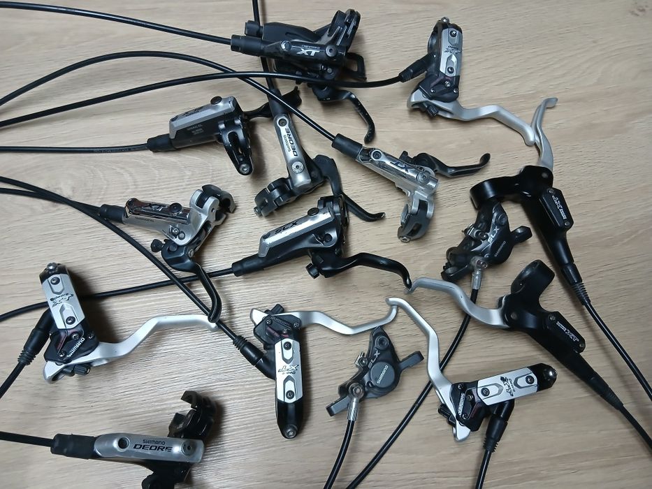 Sistem de frânare  , etriere