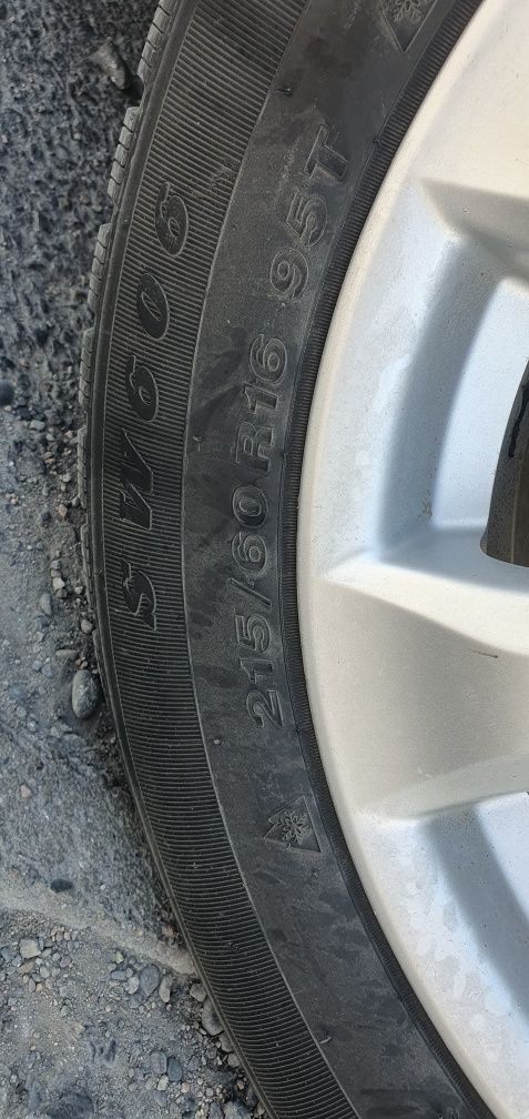 БУ шины 215/60R16, 4-штук