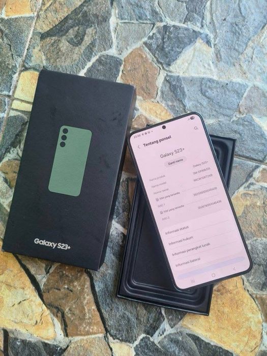 Samsung S23 PLUS de 256 GB ca NOU cu Garantie