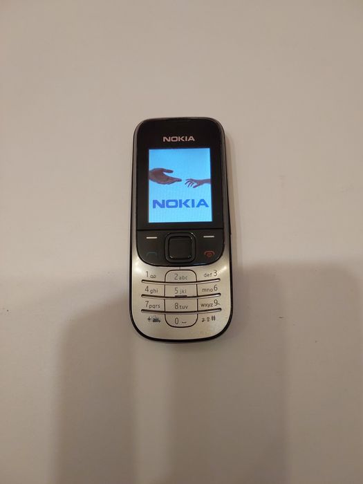 2 Telefoane Nokia 150 și Nokia 2330. Stare bună. 110 lei ambele.