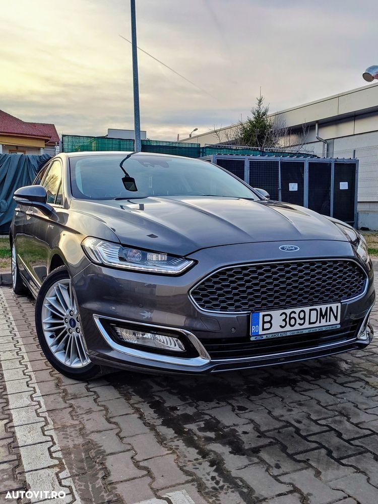 Ford Mondeo Vignale 2.0 Hybrid