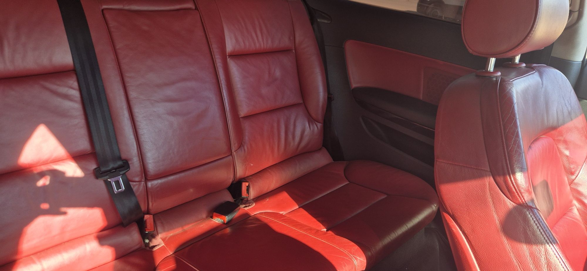 AUDI A3 2.0/140 коня 6скорости