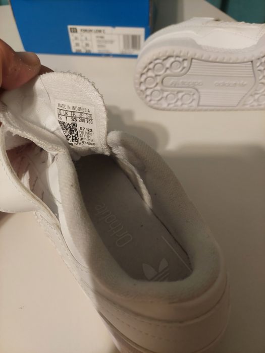 Adidas детски маратонки 33