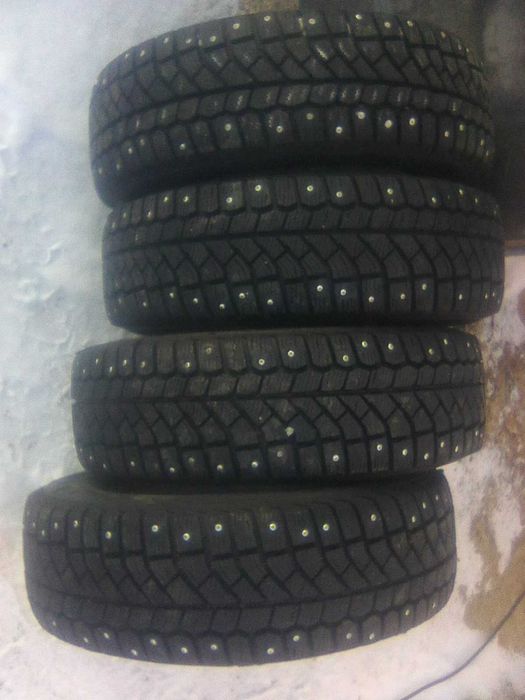 продам резину бу .