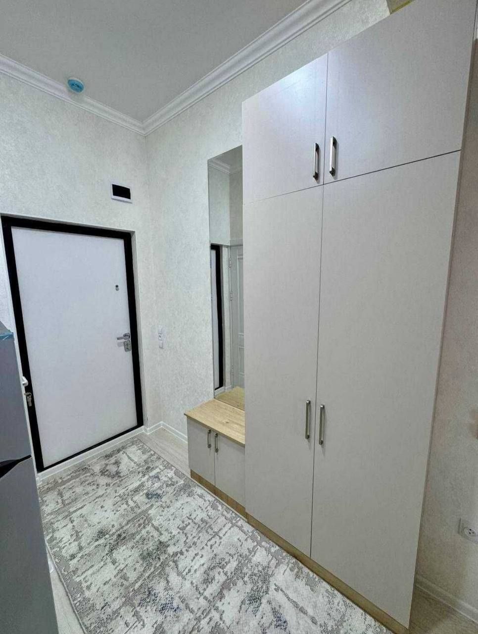 Срочно аренда квартира яккасарой ЖК блек таур
