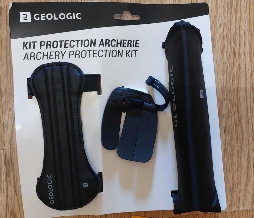 Kit protecție arcas  Tir cu arcul si 2 manusi protectie Tir cu arcul