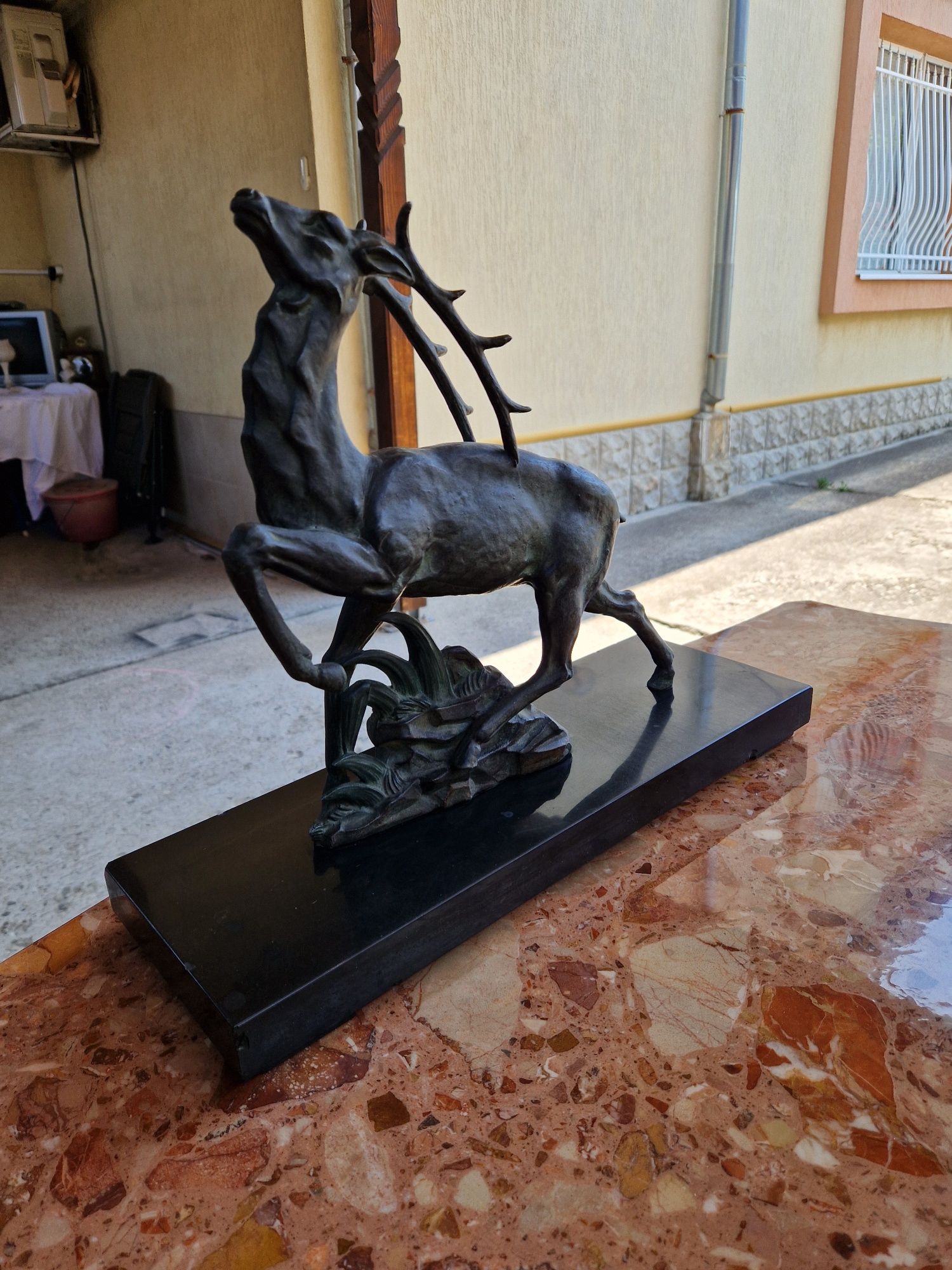 Превъзходна голяма антикварна френска фигура статуетка