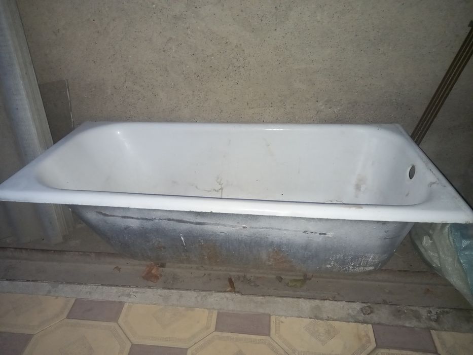 сантехника чугунная ванная