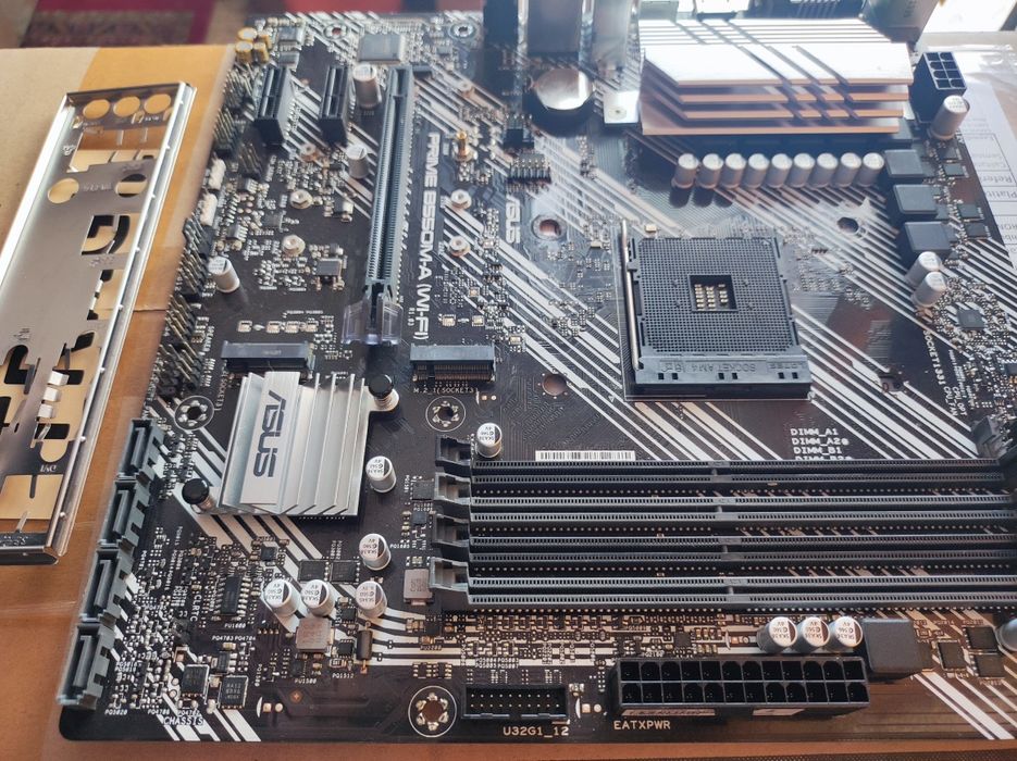 AM4 Asus Prime B550M/A WiFi Defecta