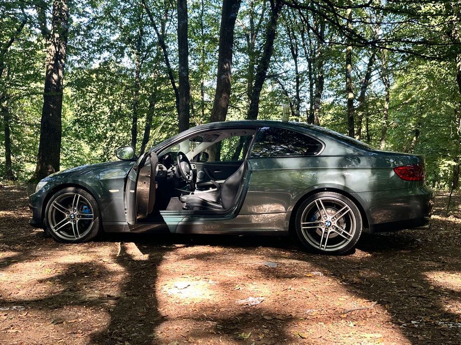 BMW E92 320i automat