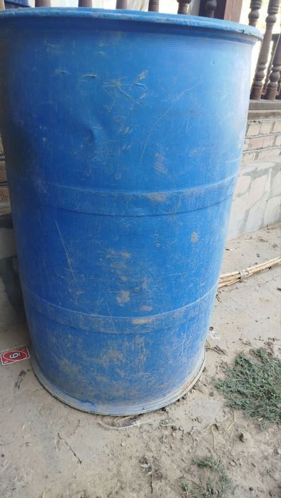 Plastmas bochka 200 litr