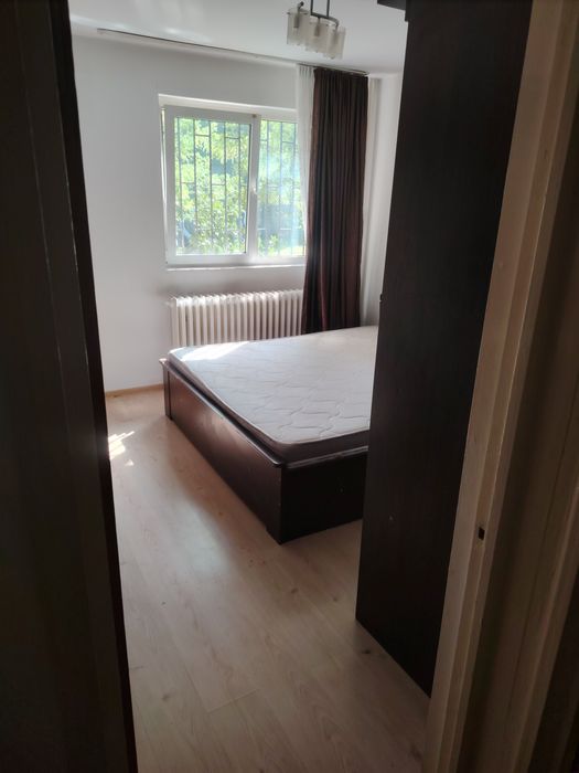 Vând apartament 2 camere, intersecție Str Dr taberei - Brașov