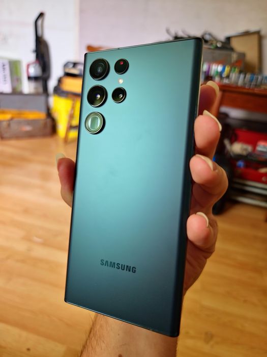 Samsung S22 Ultra Green de 256Gb.impecabil.