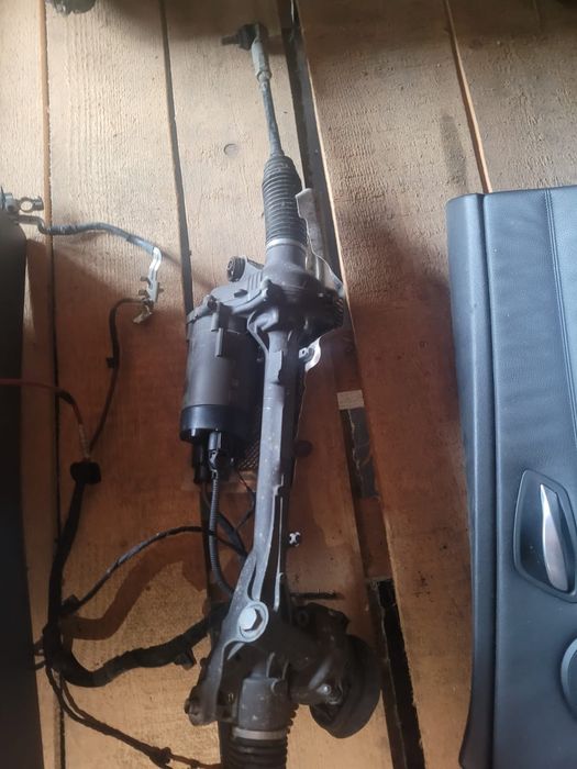 Vând caseta direcție Passat b 8 2019