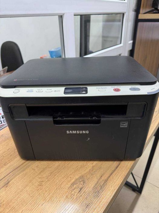 МФУ Samsung SCX-3200
