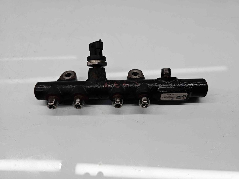 Rampa injectoare Renault Captur (X87) [Fabr 2013-2017] 175215346R 1.5