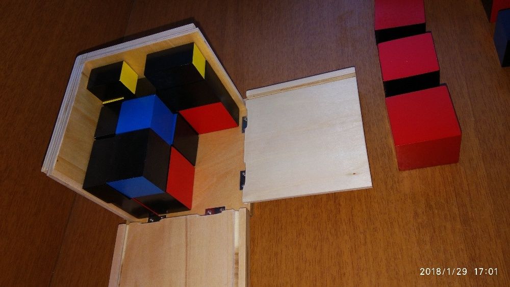 Montessori Trinomial Cube Монтесори Триномно Сензорно Кубче дървен
