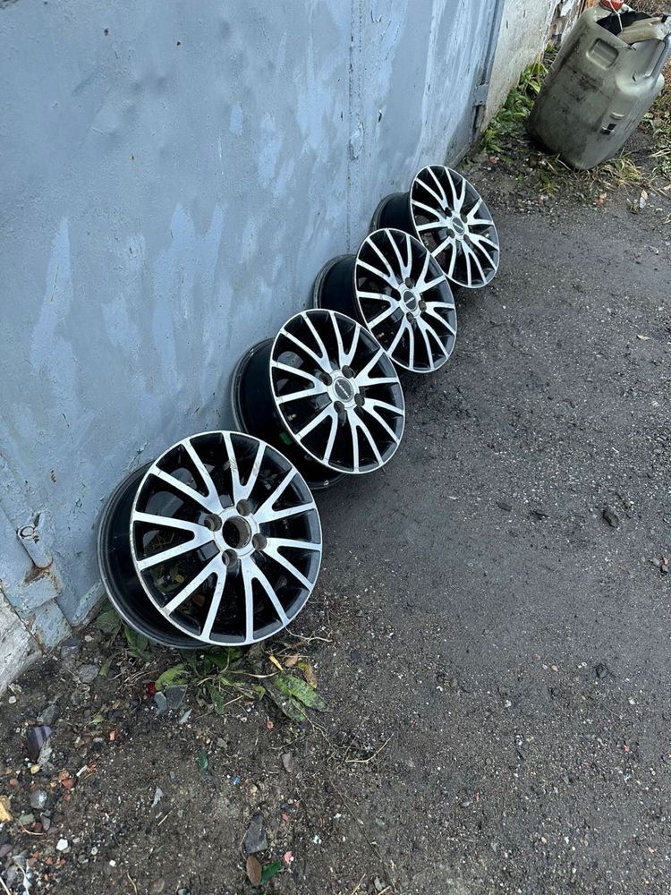 Продам диски 4х100 радиус 14