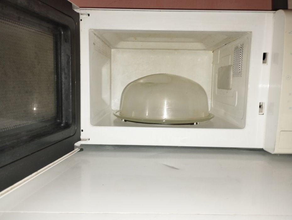 Продам микровалновка Samsung