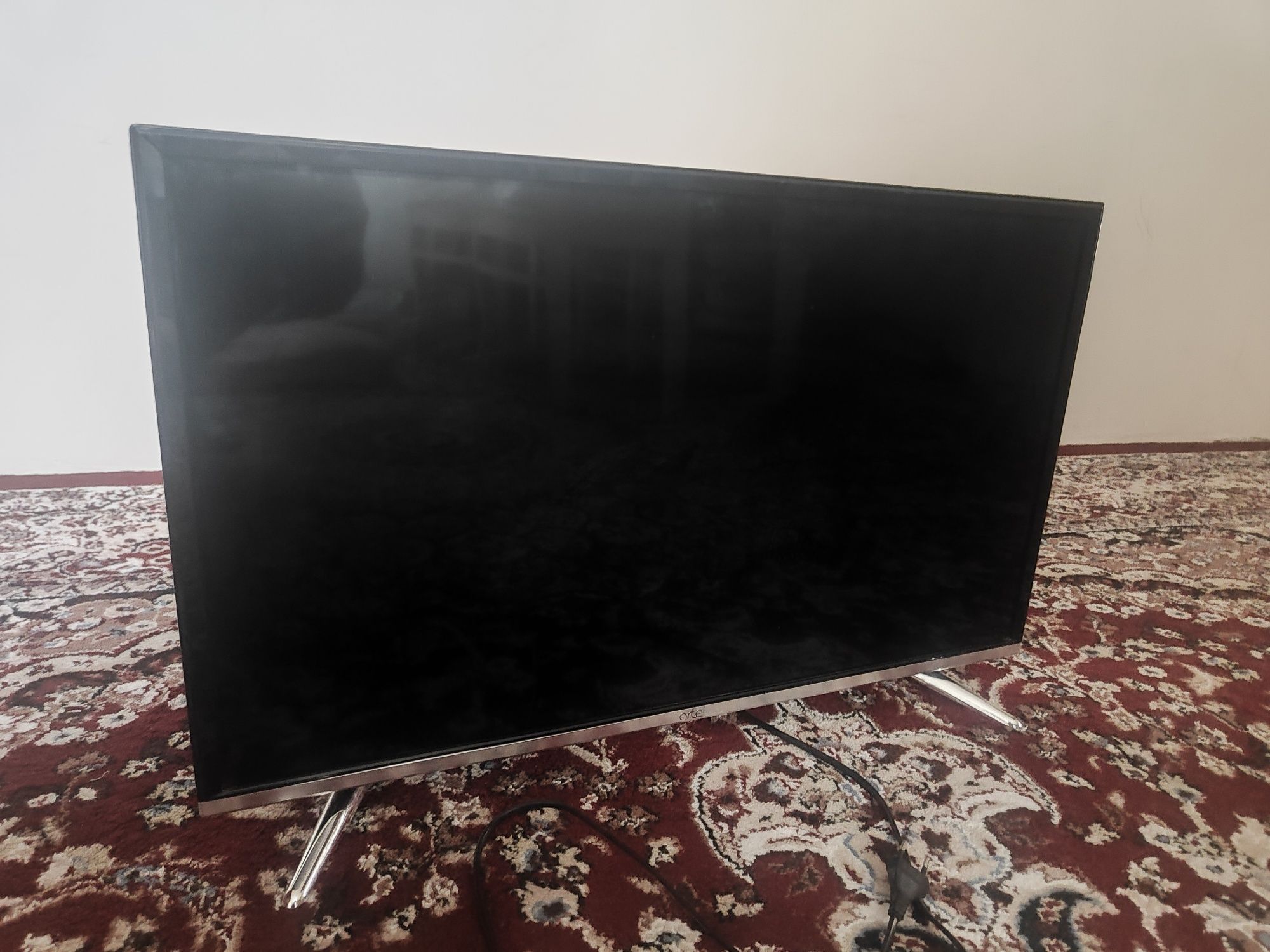 Televizor 32talik