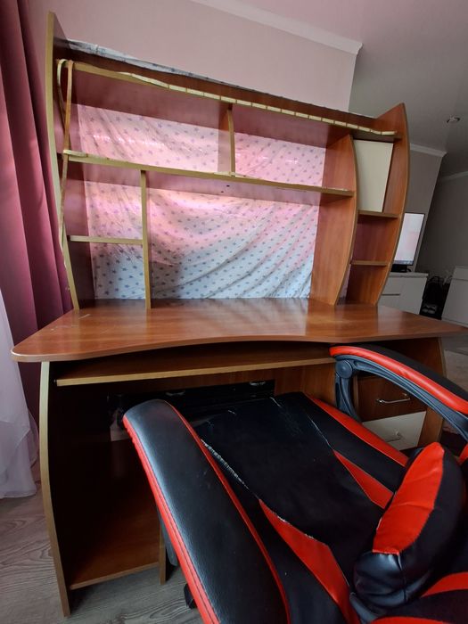 Стул игровой компьютерный