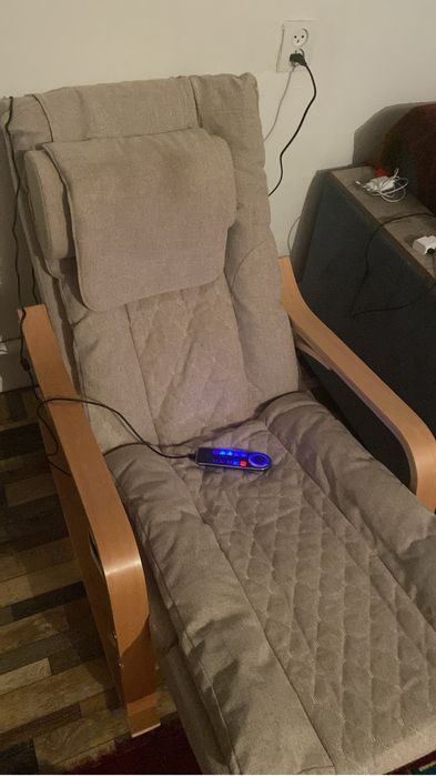 Массажное кресло