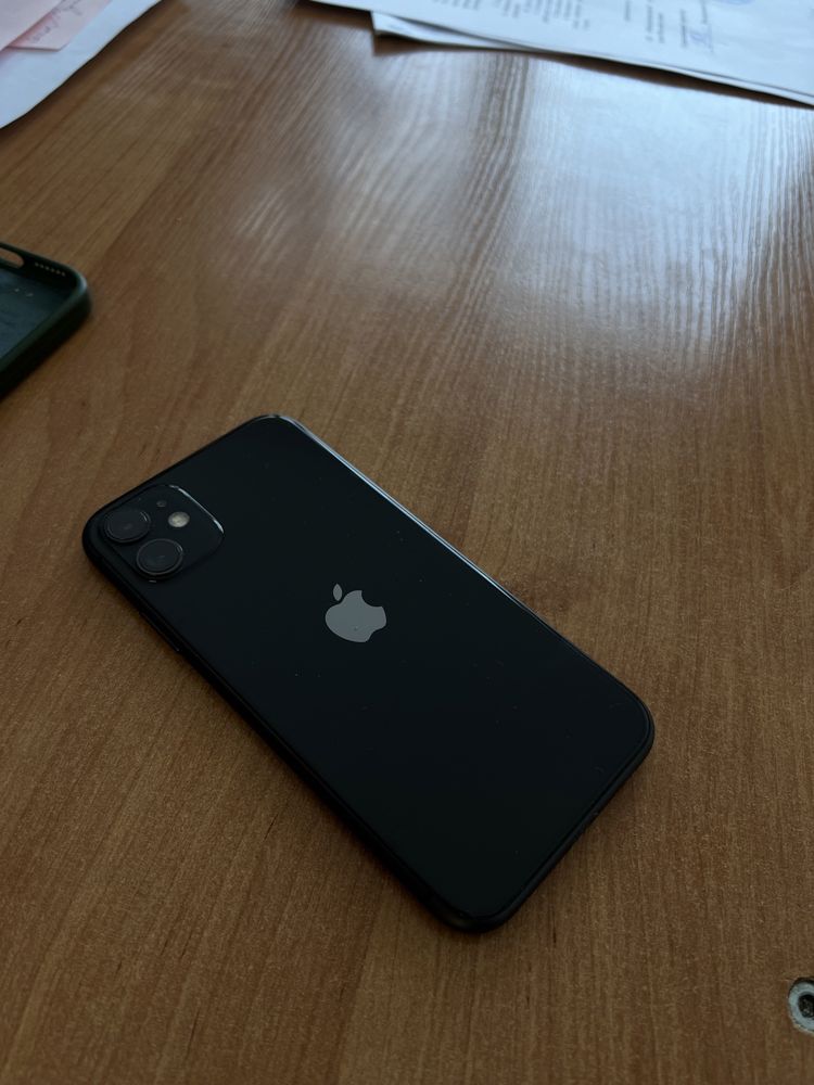 iPhone 11, 128 черный