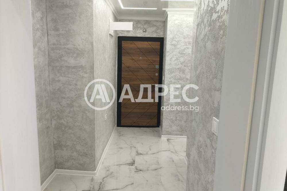 Апартамент след основен ремонт в централната част на града!